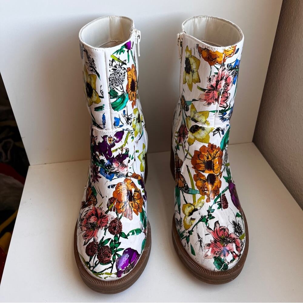 Unique custom floral foiled distressed look mid calf heeled ankle boots size 7 - Picture 5 of 11